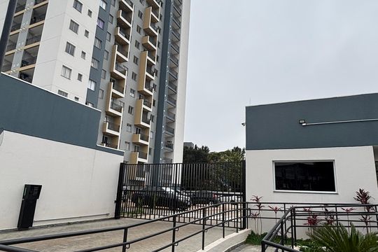 Fachada de apartamento para alugar com 2 quartos, 35m² em Santa Maria, Santo André