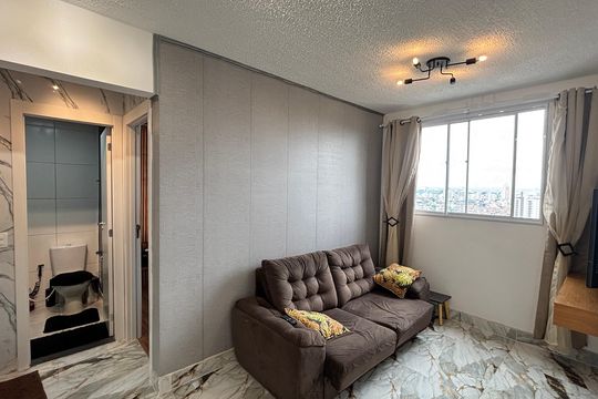 Sala de apartamento para alugar com 2 quartos, 35m² em Santa Maria, Santo André