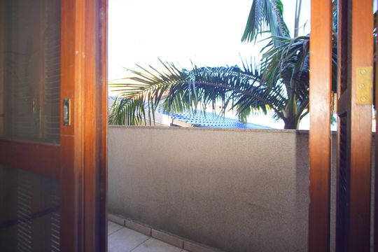 Varanda da Suíte de apartamento à venda com 2 quartos, 79m² em Jardim Itu, Porto Alegre