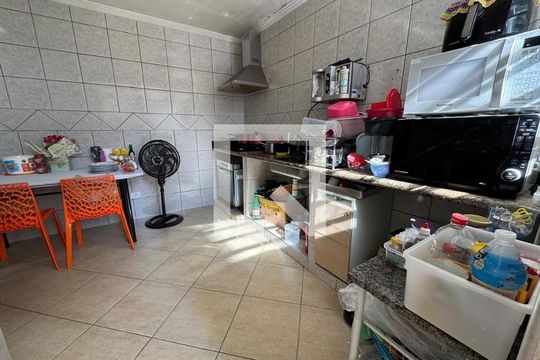 Casa à venda com 3 quartos, 120m² em São João Climaco, São Paulo