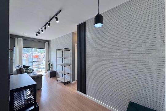 Apartamento à venda com 2 quartos, 54m² em Vargem Pequena, Rio de Janeiro