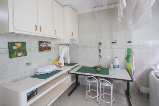Área comum de casa à venda com 3 quartos, 1200m² em Chácara Monte Alegre, São Paulo
