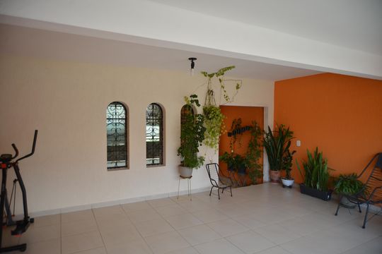 Garagem de casa à venda com 5 quartos, 217m² em Vila Camilópolis, Santo André