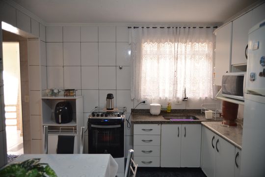 Cozinha de casa à venda com 5 quartos, 217m² em Vila Camilópolis, Santo André