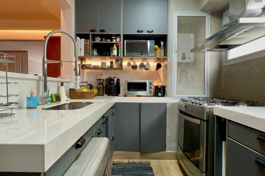 Cozinha de apartamento à venda com 3 quartos, 117m² em Vila Madalena, São Paulo