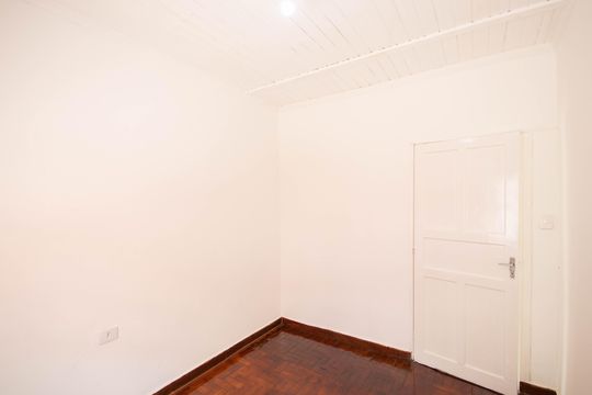 Quarto 1 de casa para alugar com 2 quartos, 70m² em Vila Irmaos Arnoni, São Paulo