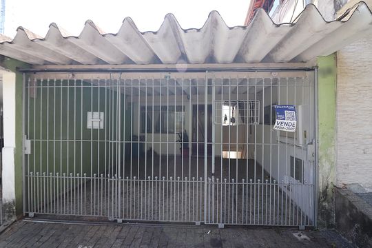 Fachada de casa à venda com 4 quartos, 165m² em Jardim Vera Cruz, São Bernardo do Campo