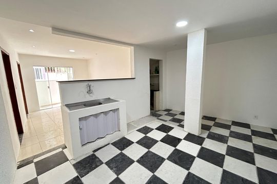 Cozinha de casa para alugar com 2 quartos, 75m² em Bento Ribeiro, Rio de Janeiro