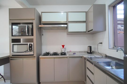 Cozinha de casa à venda com 2 quartos, 60m² em São Jorge, Novo Hamburgo