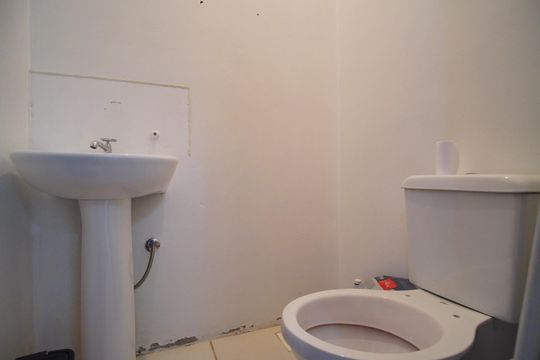 Lavabo de casa à venda com 2 quartos, 60m² em São Jorge, Novo Hamburgo