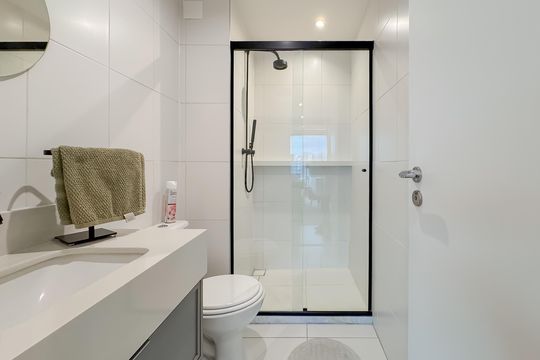 Banheiro Social de apartamento à venda com 2 quartos, 72m² em Ipiranga, São Paulo