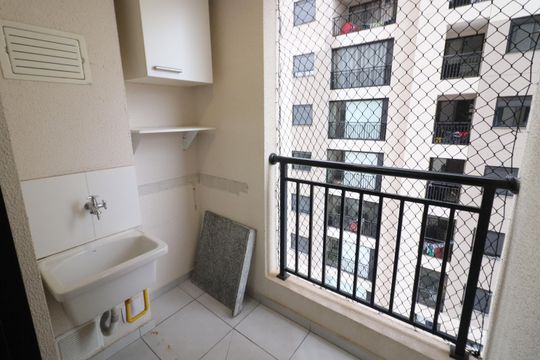 Área de Serviço de apartamento para alugar com 2 quartos, 39m² em Padroeira, Osasco