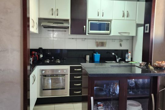 Cozinha de apartamento para alugar com 3 quartos, 73m² em Vila Moinho Velho, São Paulo