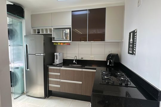 Cozinha de apartamento para alugar com 2 quartos, 53m² em Jardim Belval, Barueri