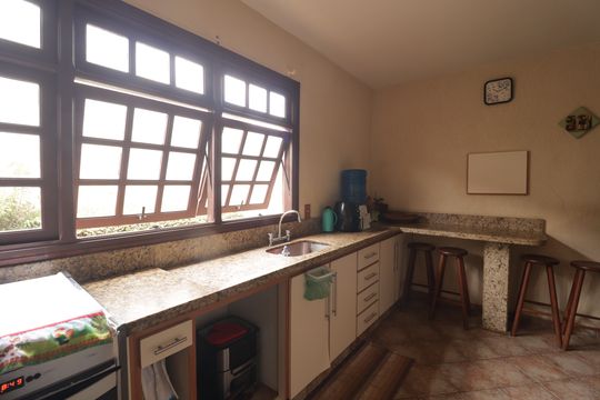 Cozinha de casa à venda com 3 quartos, 228m² em Cecap, Jundiaí