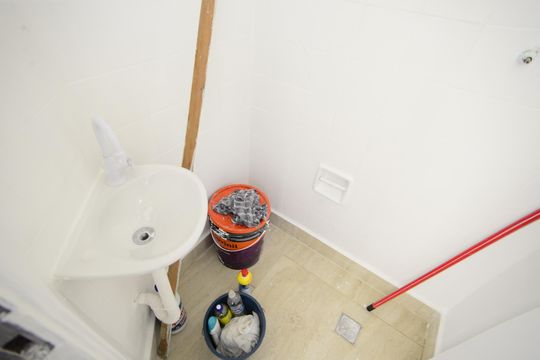 Banheiro de Serviço de apartamento à venda com 3 quartos, 98m² em Vila Mariana, São Paulo