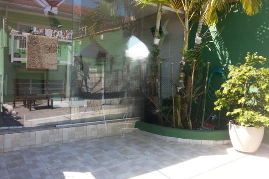 Quintal de casa à venda com 4 quartos, 249m² em Jardim Andrea Demarchi, São Bernardo do Campo