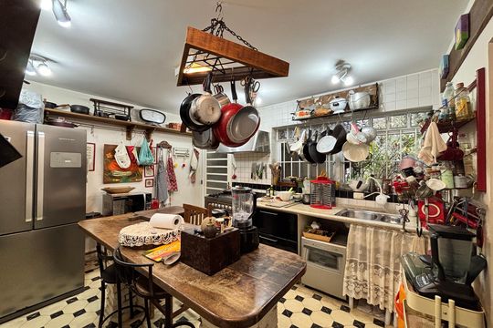 Cozinha de casa para alugar com 4 quartos, 400m² em Vila Olímpia, São Paulo