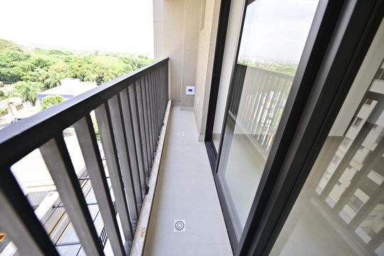 Varanda da Sala de apartamento à venda com 1 quarto, 48m² em Parque Amazônia, Goiânia