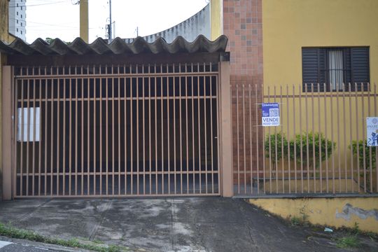 Fachada  de apartamento à venda com 2 quartos, 70m² em Vila Valparaíso, Santo André