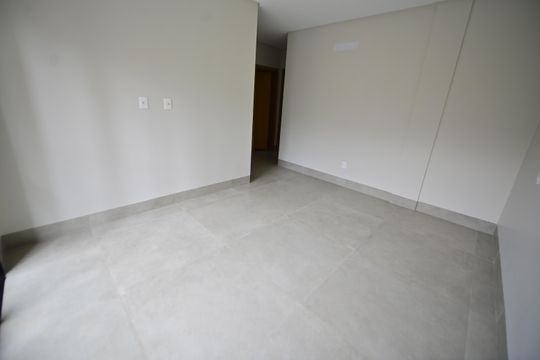 Suíte 3 de casa de condomínio para alugar com 3 quartos, 153m² em Vila Rosa, Goiânia