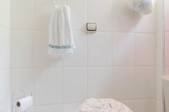 Banheiro de apartamento à venda com 1 quarto, 49m² em Liberdade, São Paulo