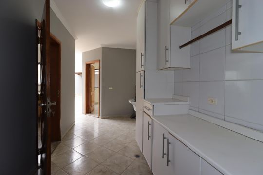 Área de Serviço de casa à venda com 4 quartos, 311m² em Vila Valparaíso, Santo André