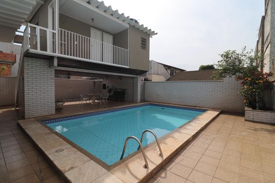 Área externa de casa à venda com 5 quartos, 300m² em Portuguesa, Rio de Janeiro
