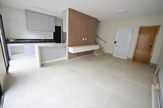 Casa de Condomínio para alugar com 3 quartos, 153m² em Vila Rosa, Goiânia