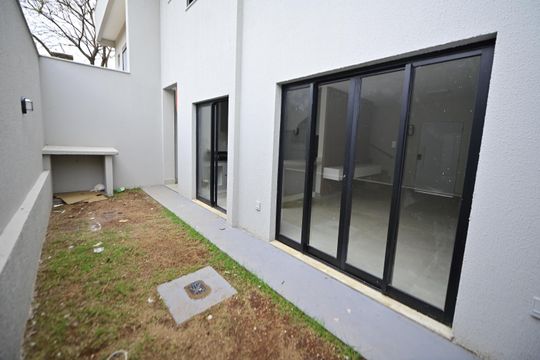 Área comum de casa de condomínio para alugar com 3 quartos, 153m² em Vila Rosa, Goiânia