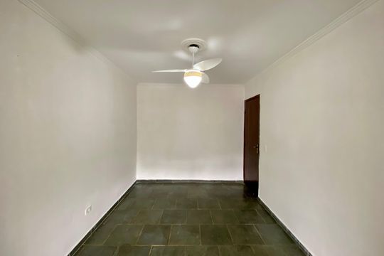 Quarto 1 de casa para alugar com 3 quartos, 200m² em Canto do Forte, Praia Grande