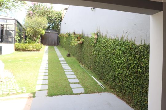 Garagem de casa para alugar com 3 quartos, 279m² em Oswaldo Cruz, São Caetano do Sul