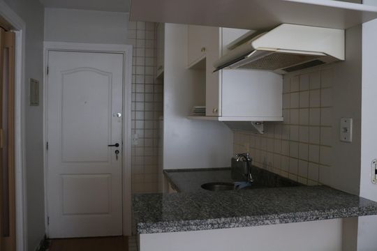 Cozinha de apartamento para alugar com 1 quarto, 28m² em Perdizes, São Paulo
