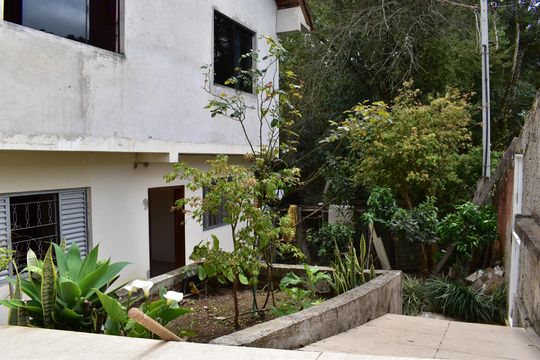 Área externa  de casa para alugar com 2 quartos, 63m² em Abranches, Curitiba