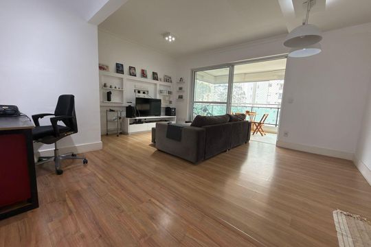 Sala de apartamento para alugar com 3 quartos, 94m² em Vila Andrade, São Paulo
