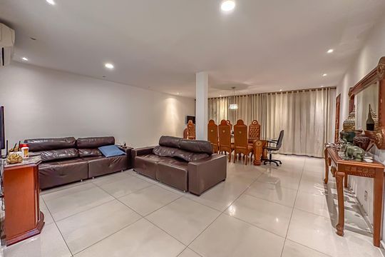 Sala 1 de casa à venda com 3 quartos, 810m² em Botafogo, Rio de Janeiro
