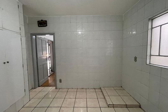 Cozinha de casa à venda com 3 quartos, 100m² em Rio Pequeno, São Paulo
