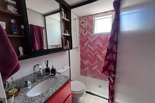Banheiro 1 de apartamento à venda com 2 quartos, 62m² em Vila Bertioga, São Paulo