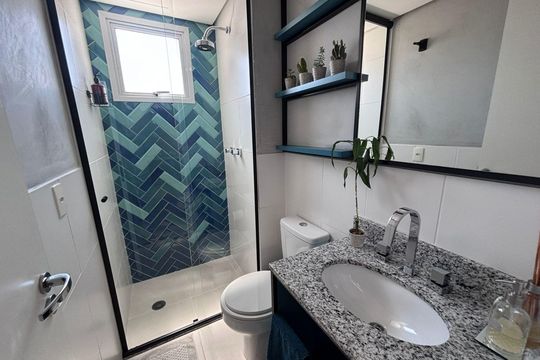 Banheiro 2 de apartamento à venda com 2 quartos, 62m² em Vila Bertioga, São Paulo
