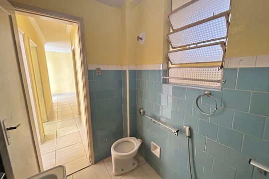 Banheiro de apartamento para alugar com 2 quartos, 90m² em Méier, Rio de Janeiro
