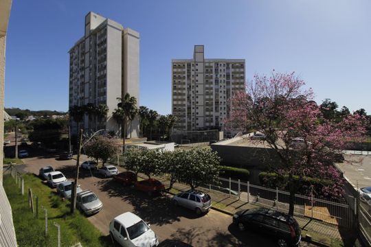 Vista da Sacada Suíte 1 de apartamento à venda com 3 quartos, 145m² em Jardim Itu, Porto Alegre