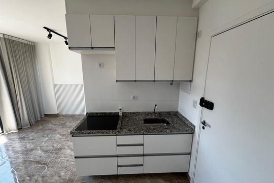 Cozinha de kitnet/studio à venda com 1 quarto, 26m² em Santana, São Paulo