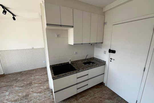Cozinha de kitnet/studio à venda com 1 quarto, 26m² em Santana, São Paulo