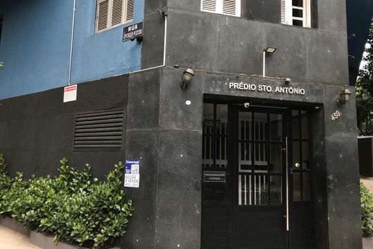 Fachada de kitnet/studio para alugar com 1 quarto, 40m² em Vila Buarque, São Paulo