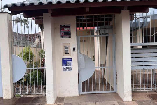 Plaquinha de apartamento para alugar com 3 quartos, 60m² em Scharlau, São Leopoldo