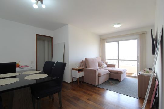 Apartamento à venda com 2 quartos, 121m² em Indianópolis, São Paulo