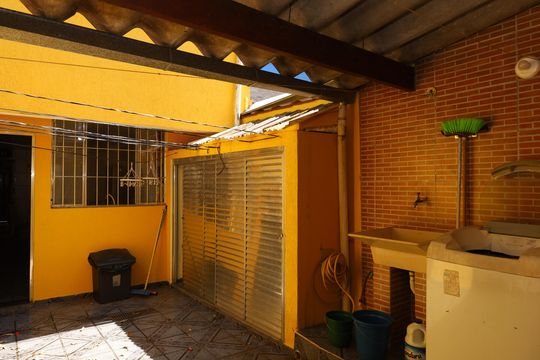 Área de Serviço de casa de condomínio para alugar com 3 quartos, 185m² em Fazenda Aricanduva, São Paulo