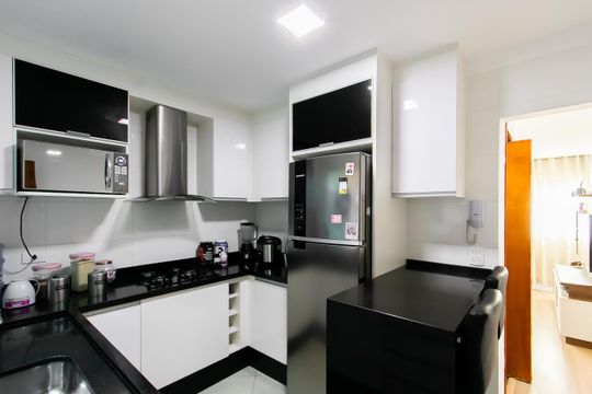 Cozinha de casa de condomínio à venda com 2 quartos, 60m² em Vila Paranagua, São Paulo