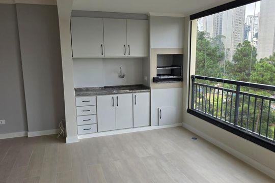 Apartamento à venda com 3 quartos, 128m² em Vila Suzana, São Paulo