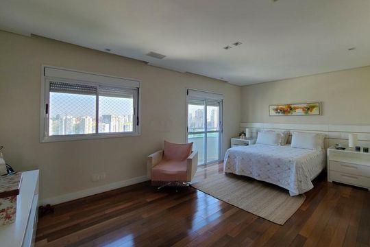 Apartamento à venda com 3 quartos, 348m² em Vila Andrade, São Paulo